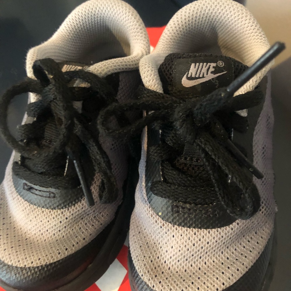 Kid Sneakers